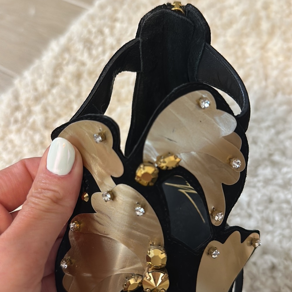Giuseppe Zanotti Black and Gold Embellished Cutout Sandals - Picture 7 of 7